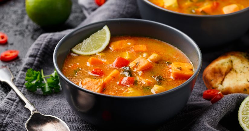 Gute-Laune-Suppe mit Ingwer, Kurkuma und Kichererbsen